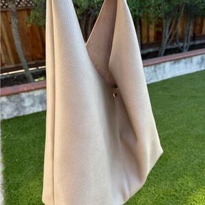 The Love Knot Slouchy Bag Anthropologie Cream Shoulder Bag